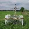 Kapliczka znajdująca się na skrzyżowaniu Krzywej Wsi, Korczowisk i Podlesia